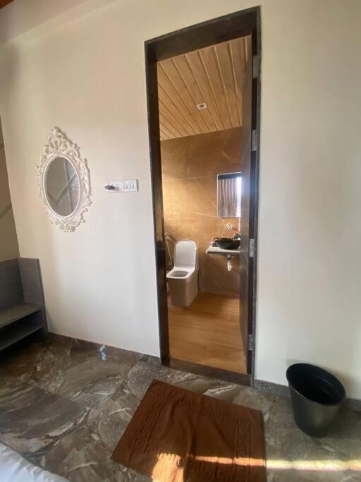 Mount Resorts Lonavala 5 Bhk Luxurious Villa With Private Pool And Full Size Cricket Football Turf Екстериор снимка